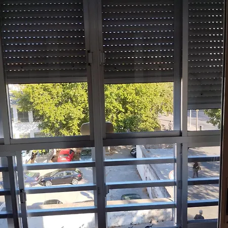 Rented * Καντίζ